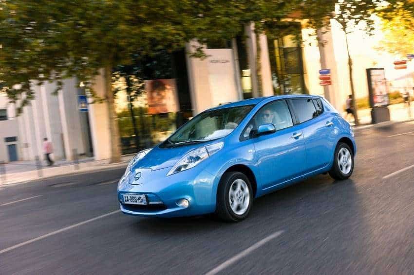 Nissan Leaf in Fahrt