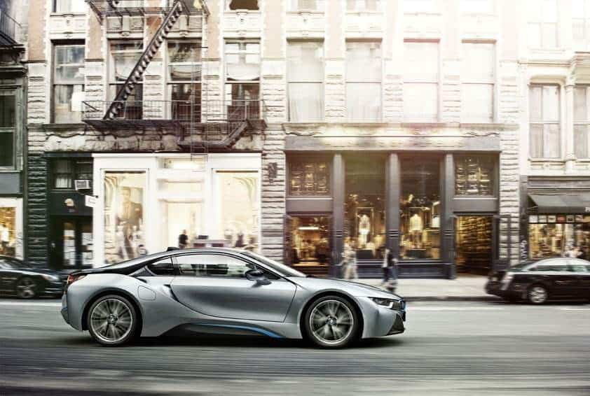 BMWi8-city