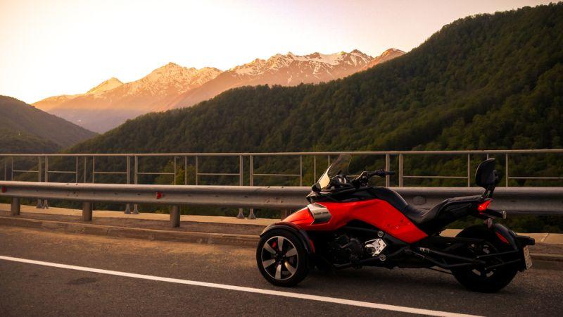 BRP Can-Am Spyder als Elektrofahrzeug
