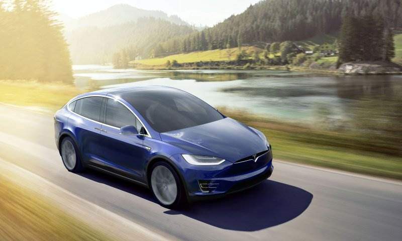Tesla Model X | Tesla