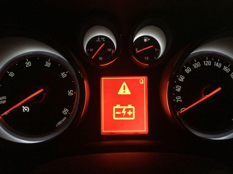 Was passiert mit einer E-Auto Batterie beim Crash