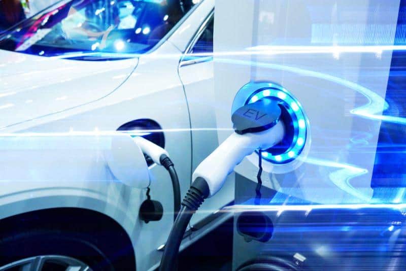 Regierung forder E-Auto Quote