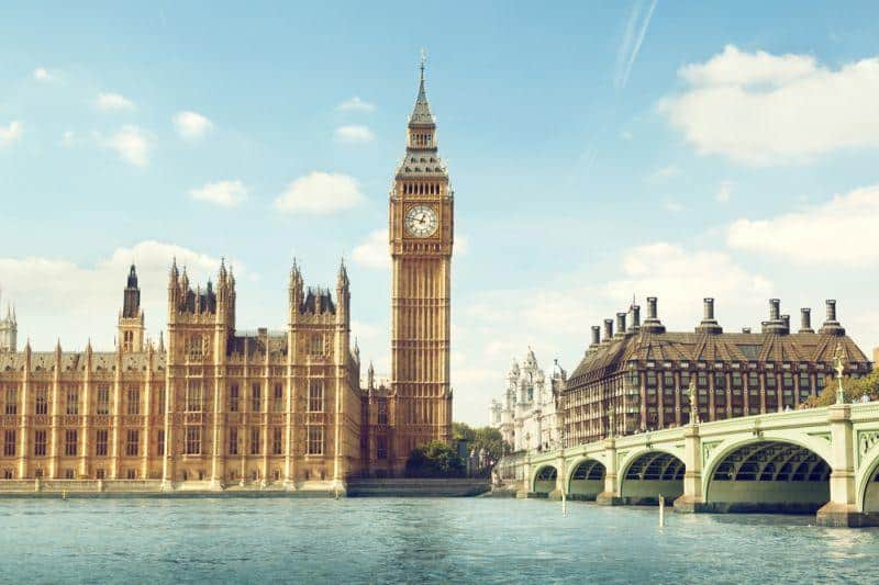 Großbritannien investiert halbe Milliarde Euro in E-Mobilität