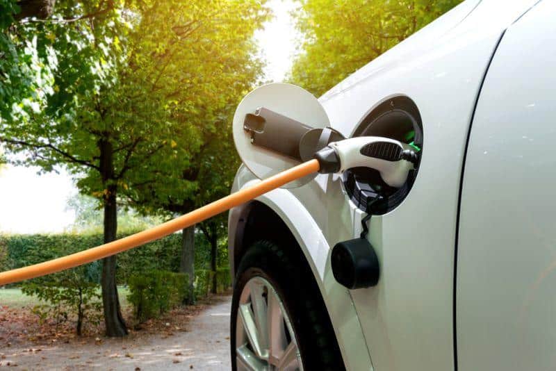 E-Autos bald günstiger als Verbrenner