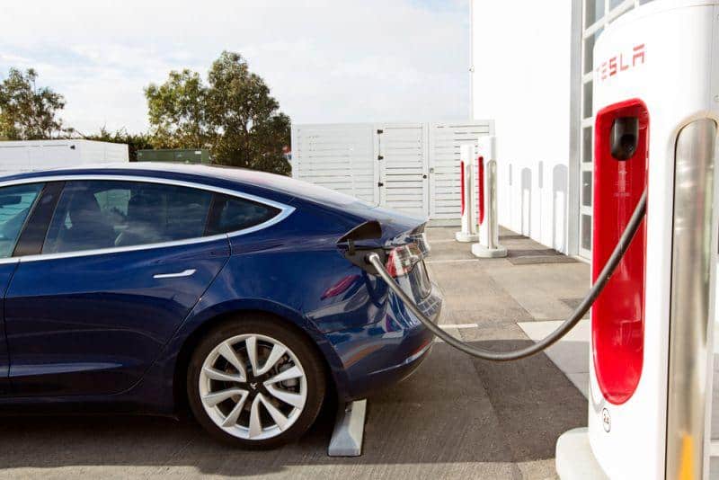 Melia und Tesla arbeiten künftig zusammen