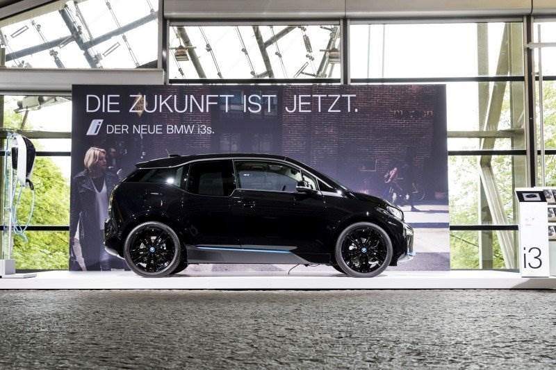 BMW AG