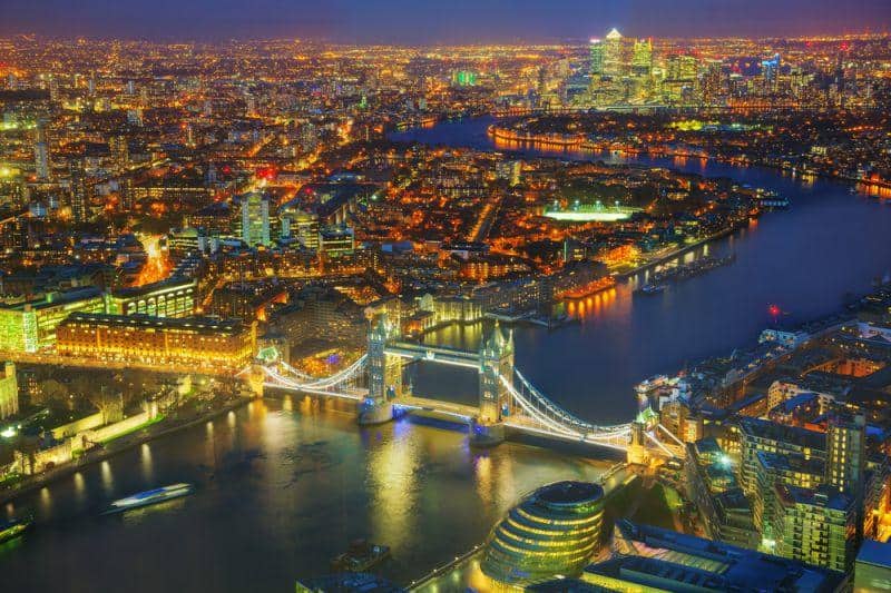 Großbritannien plant nationales Netz aus Batterienspeicher