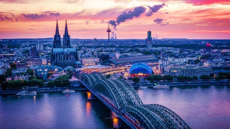 Köln ab 2030 sind alle Busse elektrifiziert