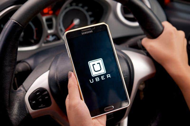 Uber setzt verstärkt auf E-Autos und E-Bikes in Deutschland