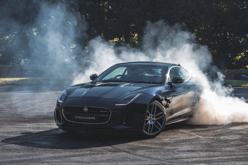 Jaguar: Zukunft - kleine, leichte Akkupacks