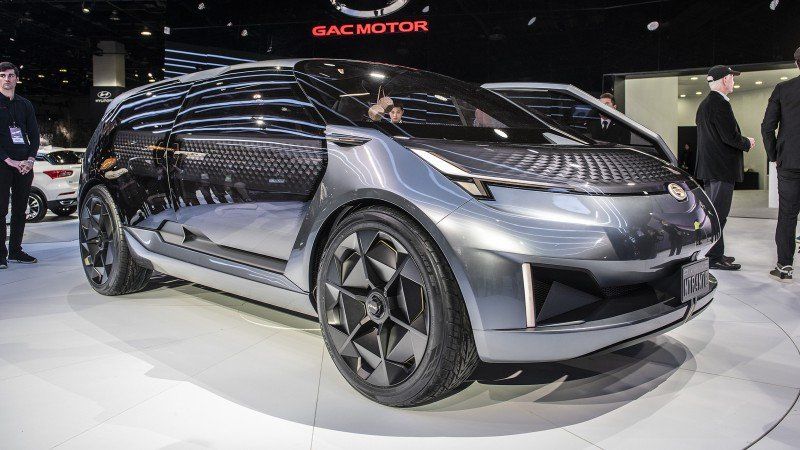 Blick auf das Konzeptfahrzeug ENTRANZE von GAC Motor
