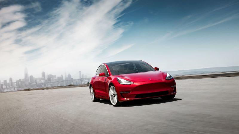 Tesla Model 3 in Rot - Frontansicht