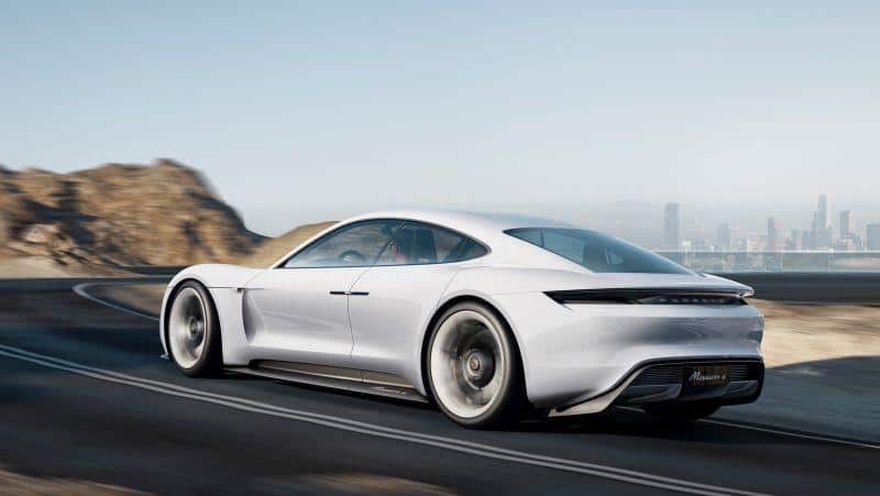 Porsche Mission E / Taycan Heck-Ansicht