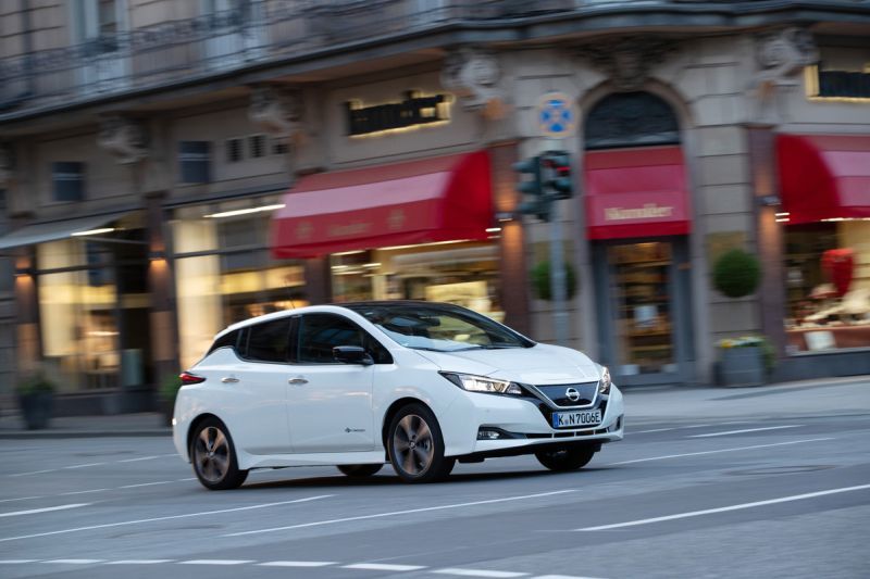 Nissan Leaf - Akku überlebt Fahrzeug