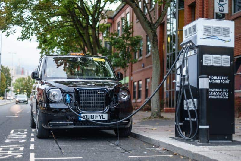 London peilt 50.000 Ladestationen bis 2025 an