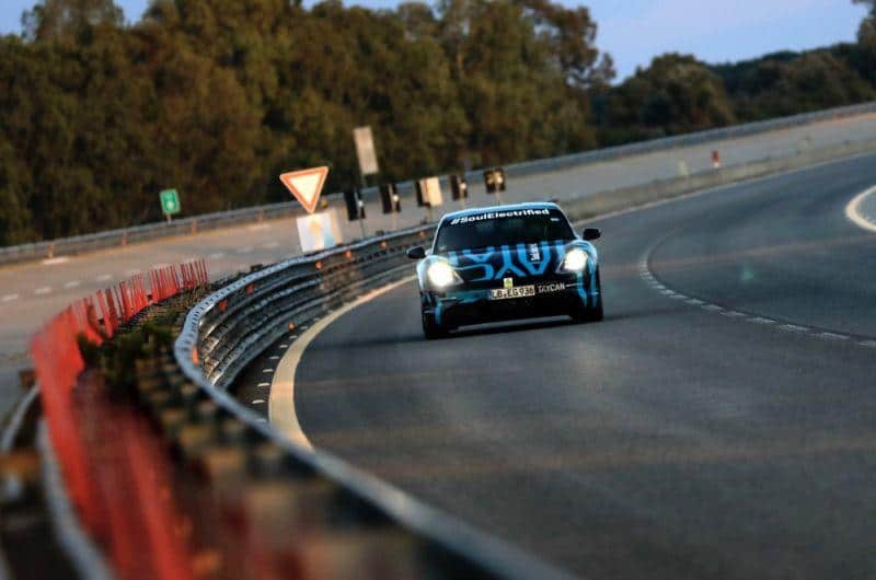Porsche Taycan stellt sich Ausdauer-Test
