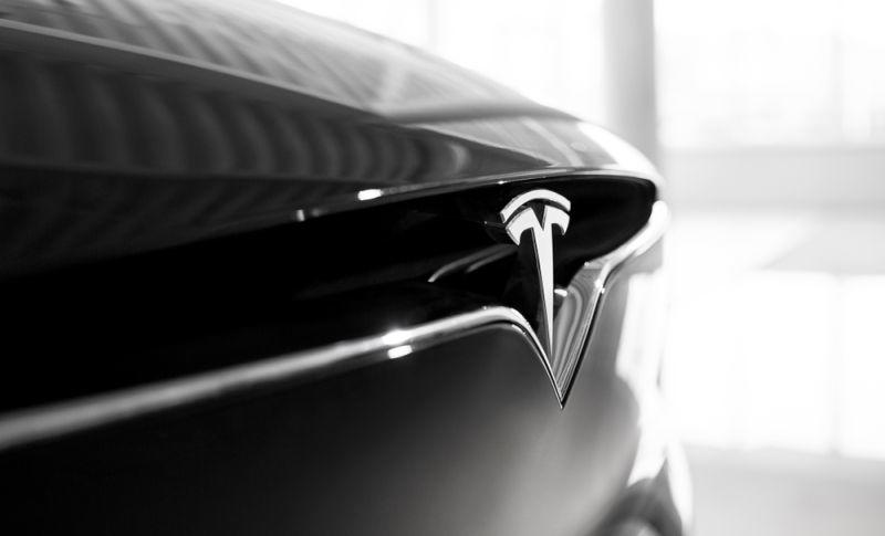 Tesla Europa Direktor weiterhin im Amt