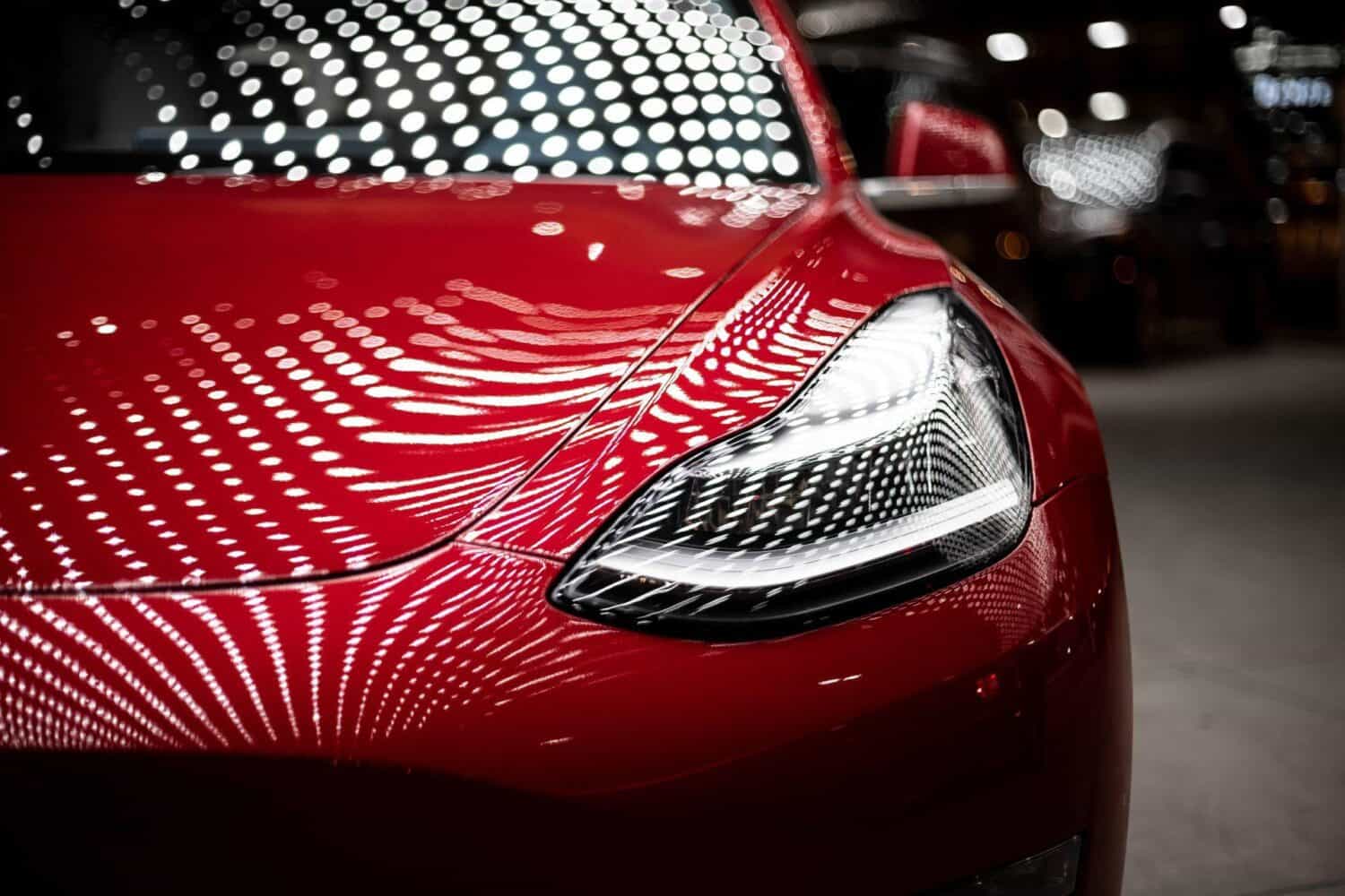 Tesla Batteriezelle soll bis zu 1,61 Millionen Kilometer überleben
