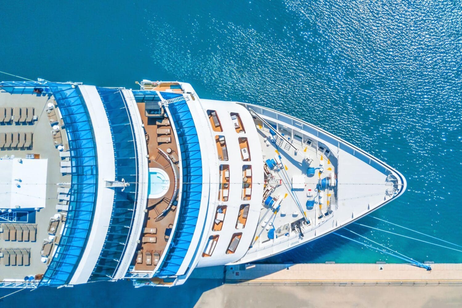 Freudenberg versorgt Kreuzfahrtschiff mit Brennstoffzellen-Technologie