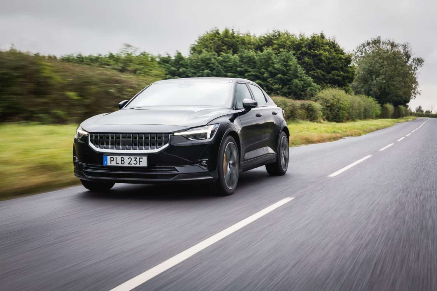 Polestar nimmt nun auch Fahrt in Deutschland auf