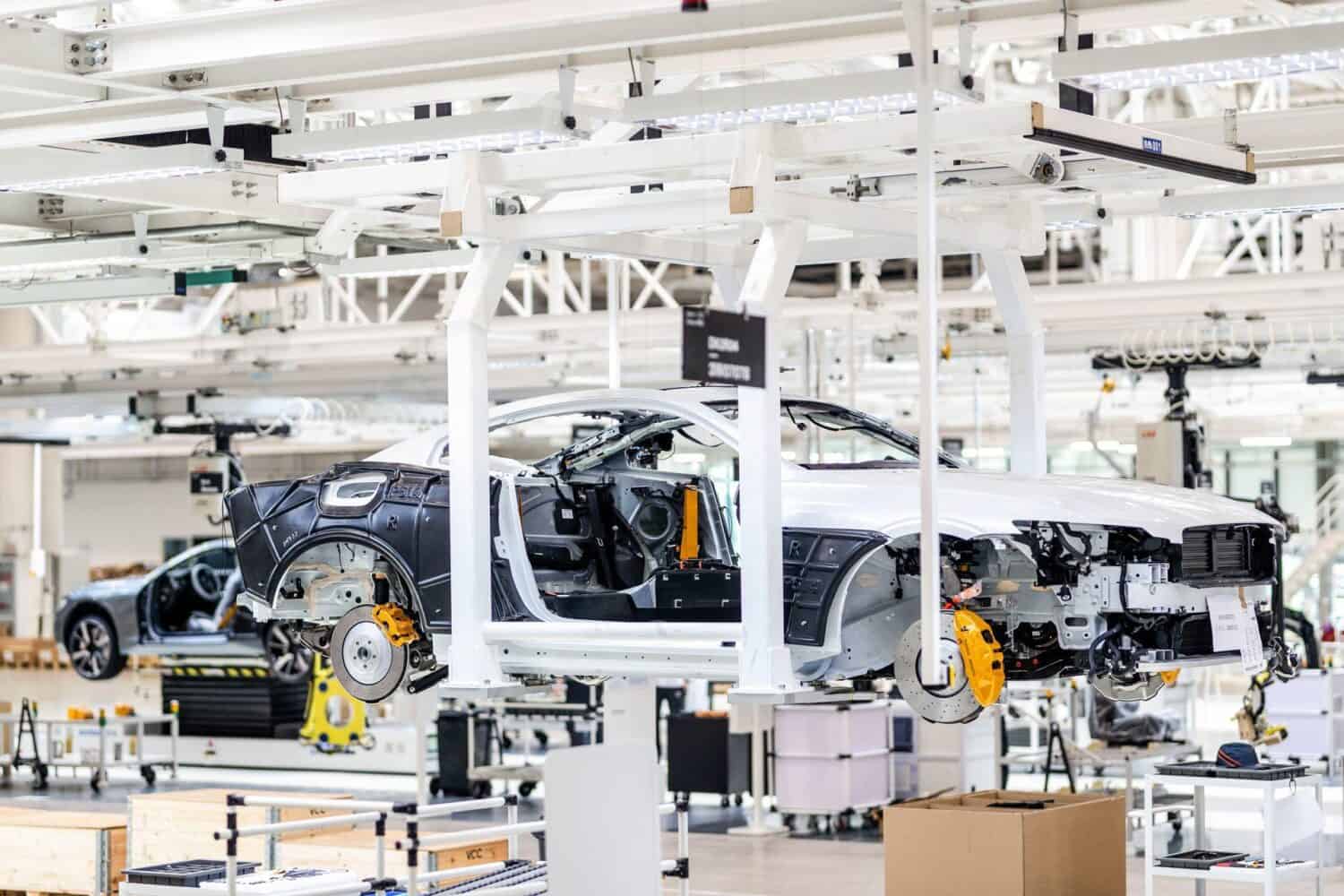 Polestar startet die Produktion der Polestar 2 Prototypen im Werk Luqiao, China