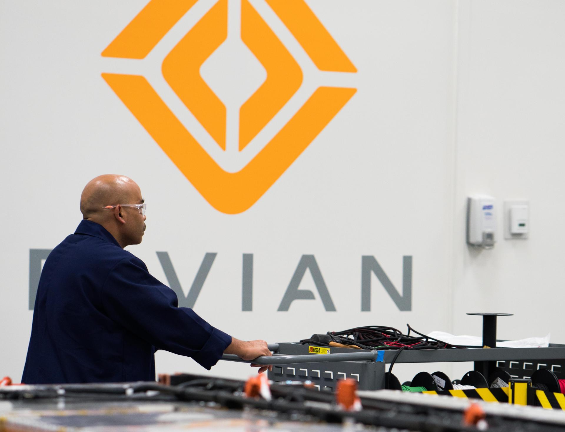 Blick hinter die Kulissen: Amazon & Rivian entwickeln einen E-Transporter
