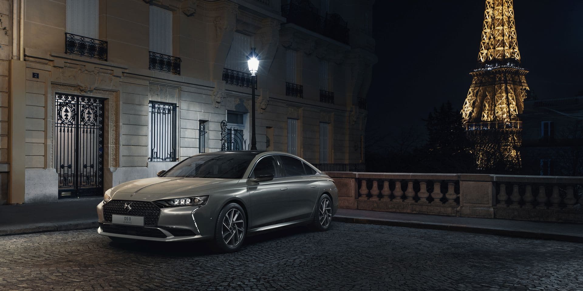 DS 9 teilelektrifizierte Limousine mit leistungsstarkem Plug-in-Hybrid