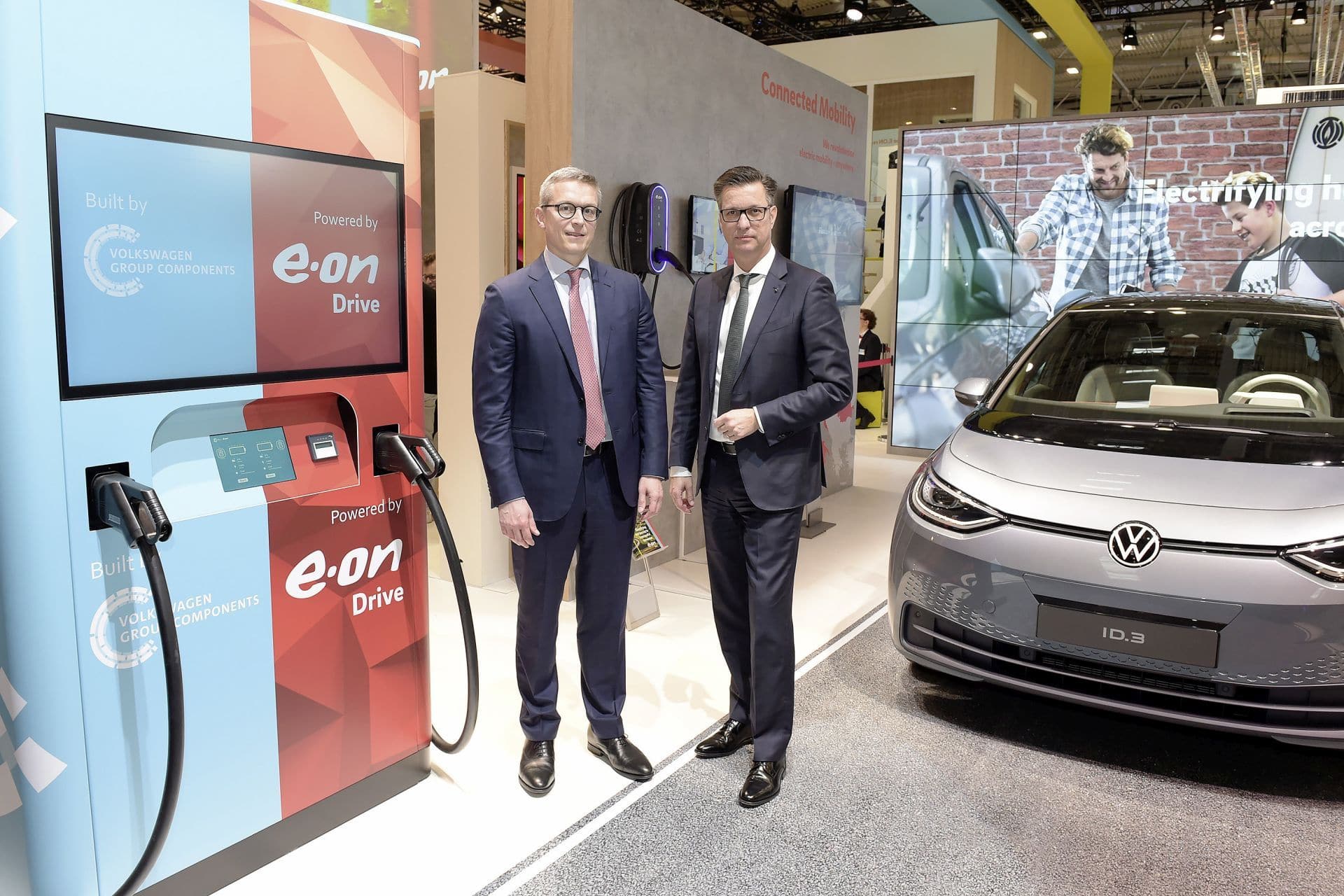VW und e.ON machen Ultra-Schnellladen einfach, günstig und überall möglich