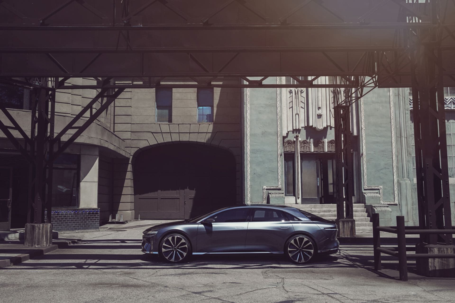 Lucid Motors legt sich auf Vertriebs- und Servicestrategie fest