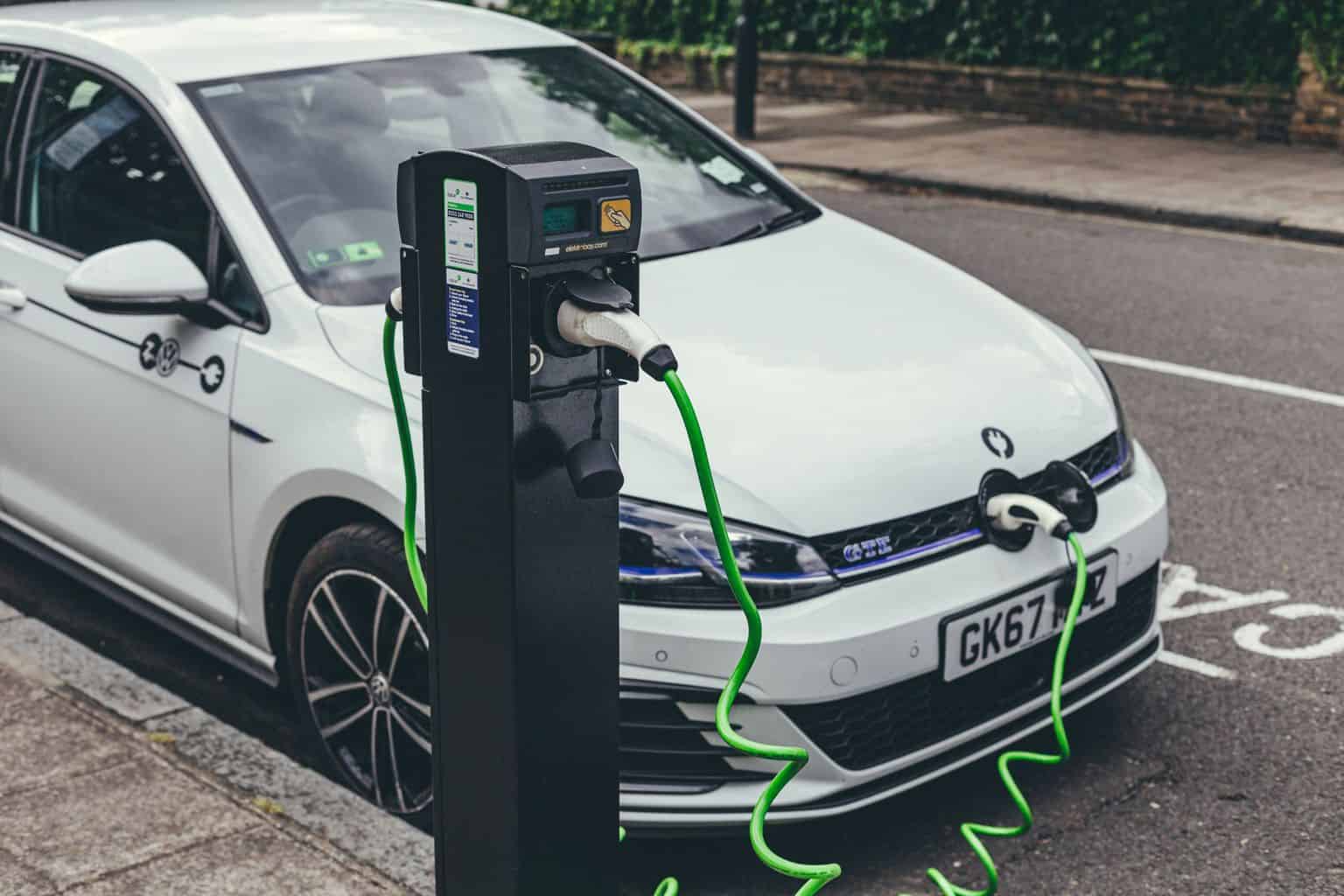 PHEV- und E-Auto-Absatz im Januar 2020 nach Hersteller