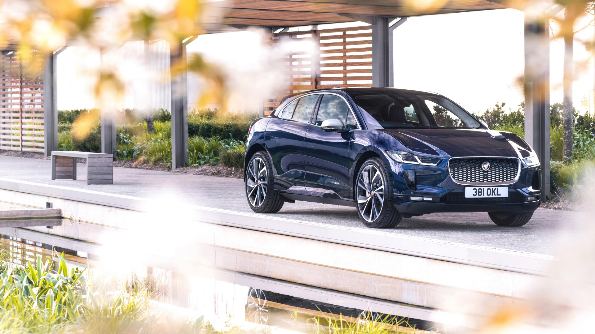 Jaguar I-PACE Update: Schnelleres Laden, stärker Fokus auf Fahrer und Unterhaltung
