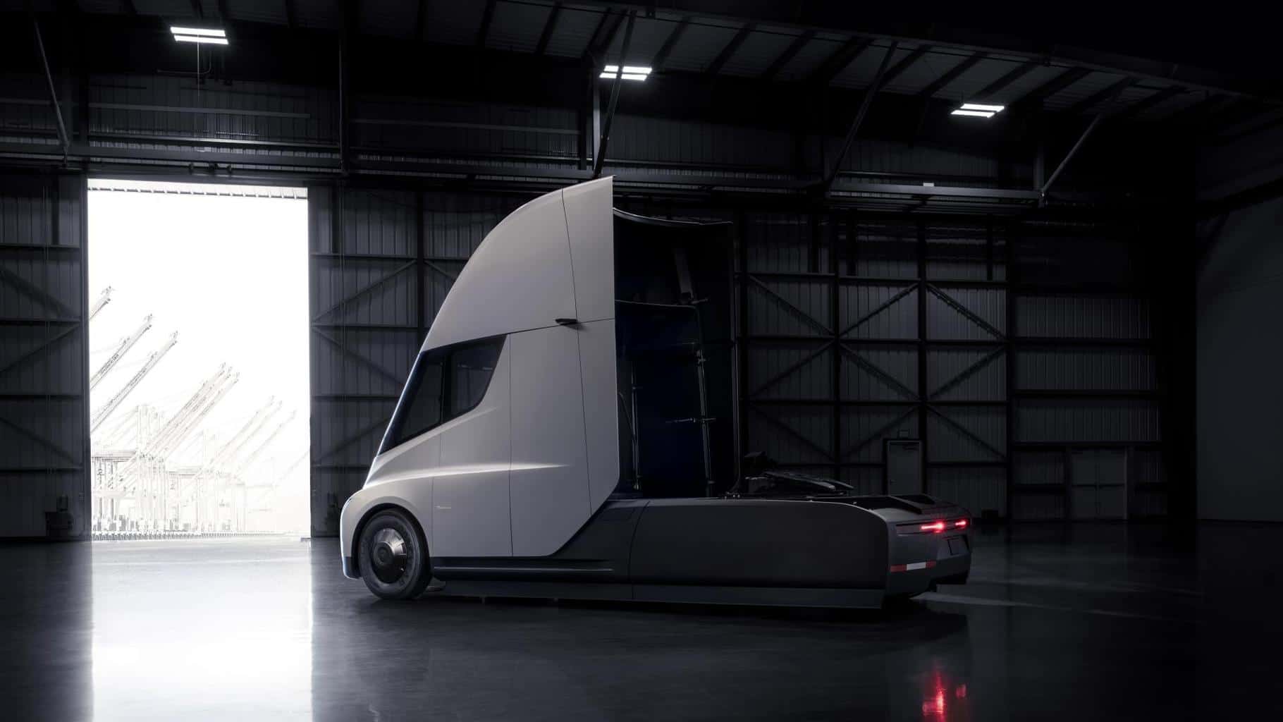 Tesla setzt Fokus auf Serienproduktion des Tesla Semi
