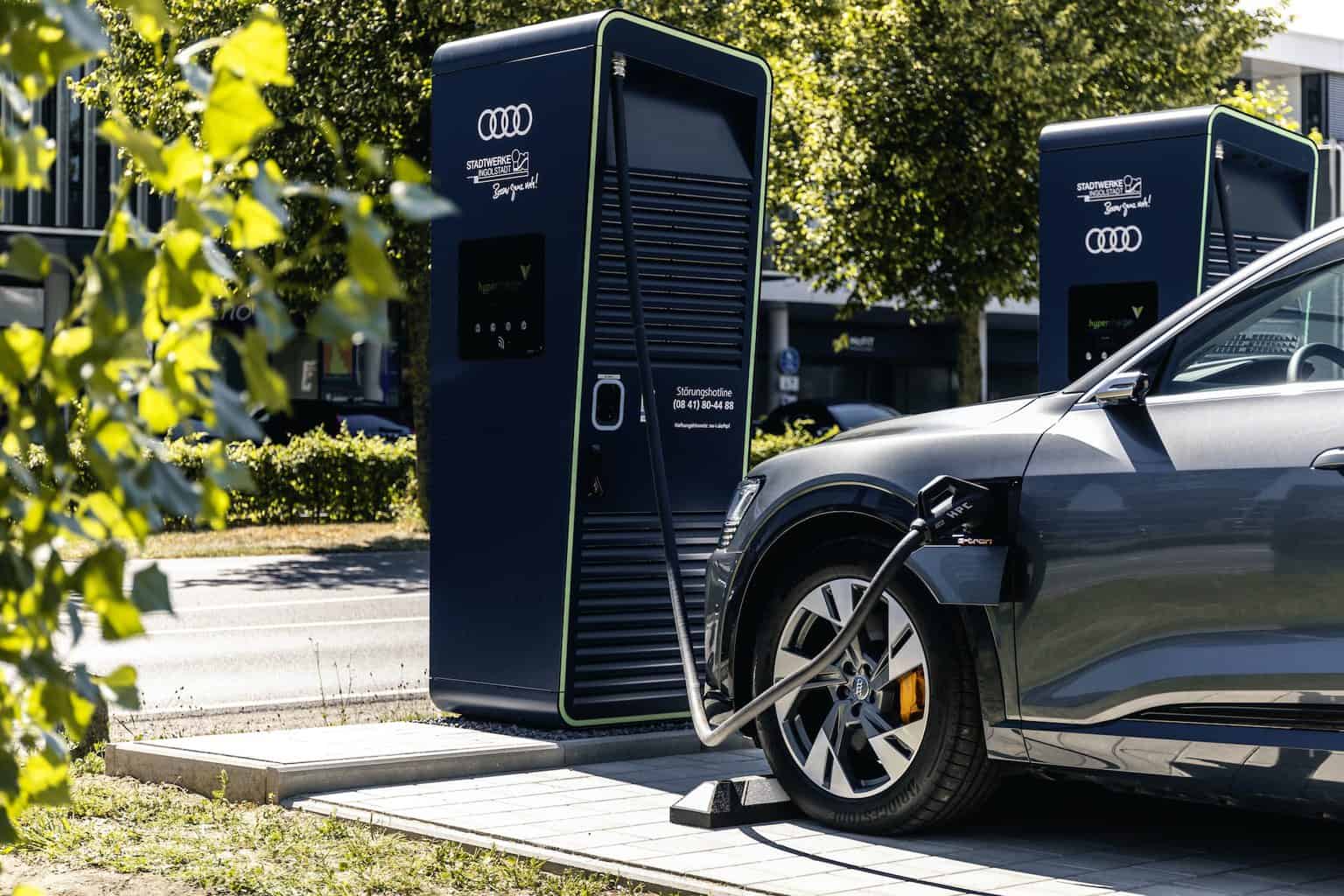 Audi und SWI eröffnen Schnellladepark