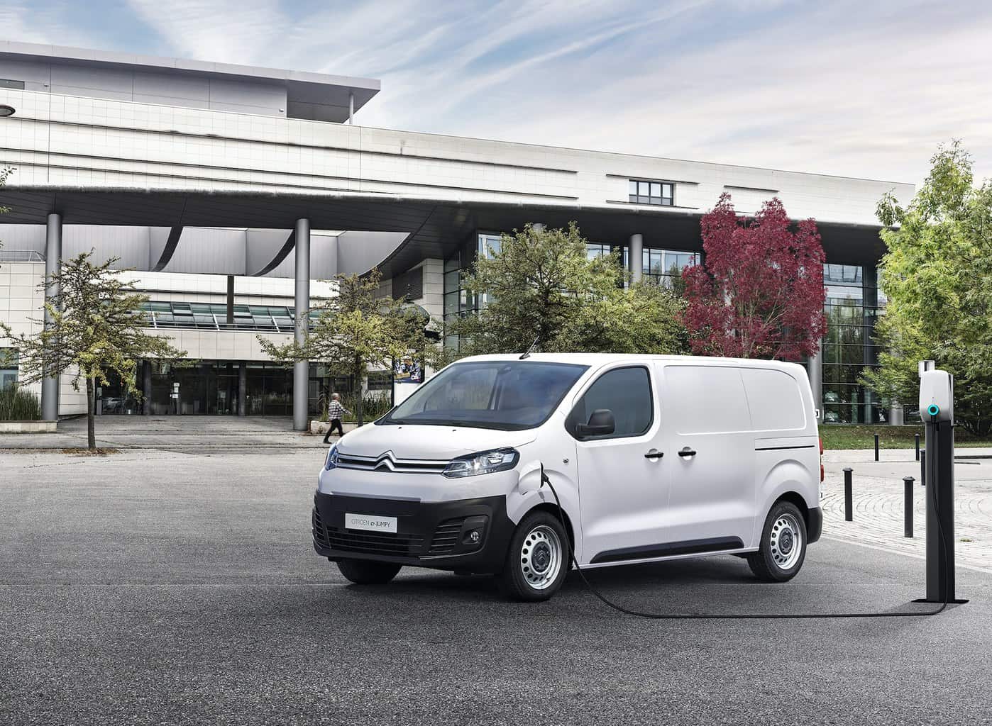 Citroen Elektrotransporter Jumpy Preis