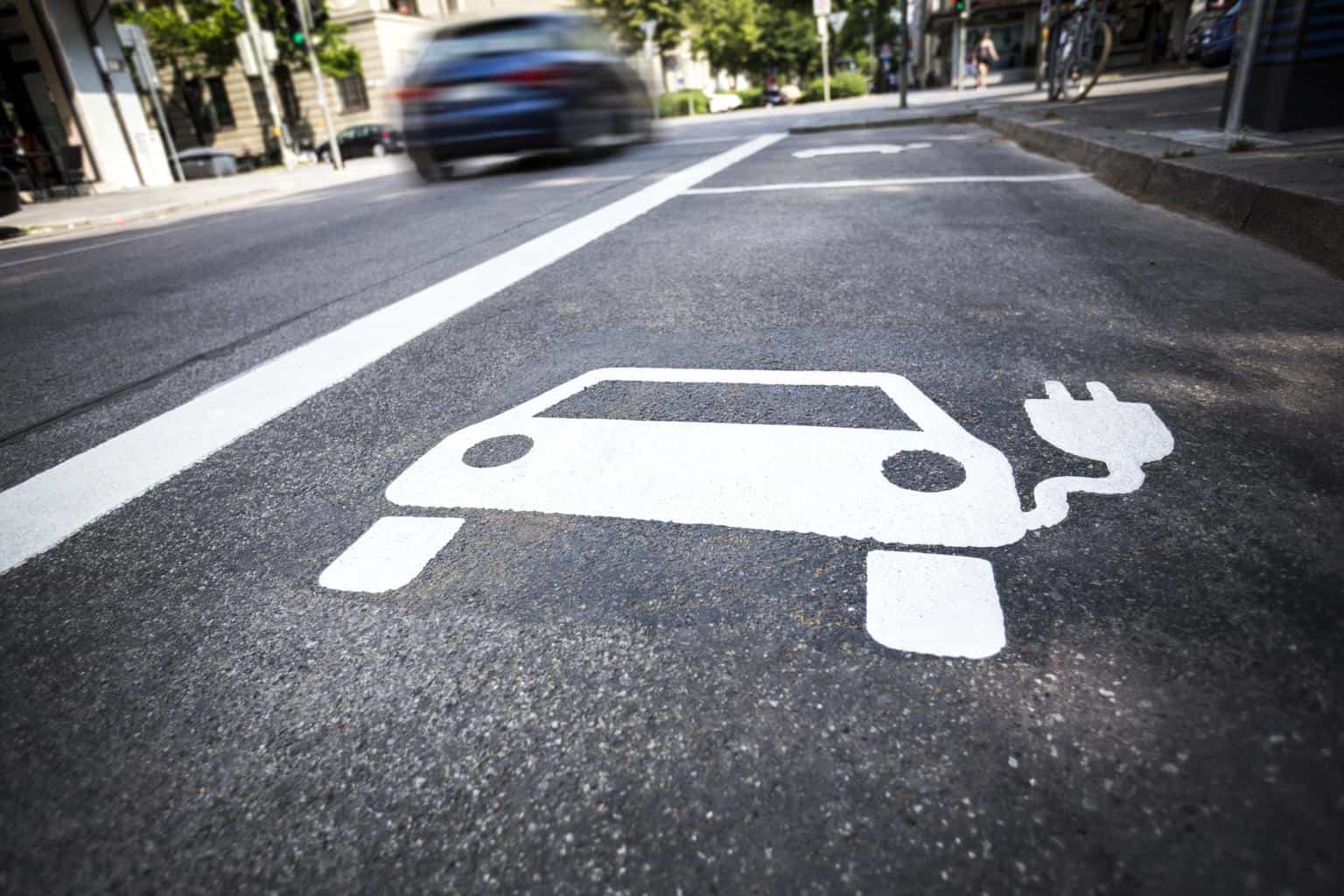 PHEV- und E-Auto-Absatz bis Ende Juni 2020 nach Hersteller