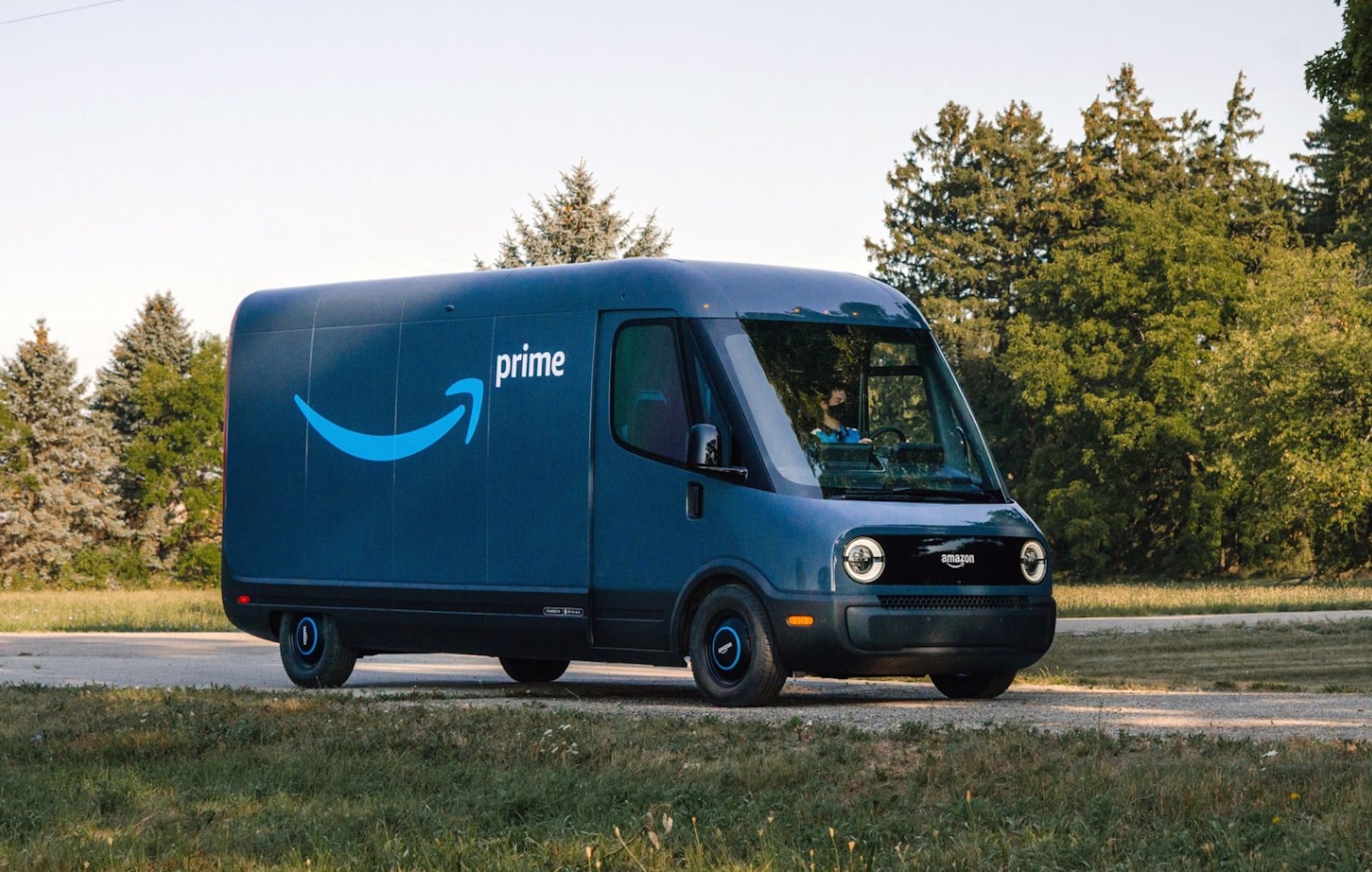 Amazon-Rivian-Elektrotransporter