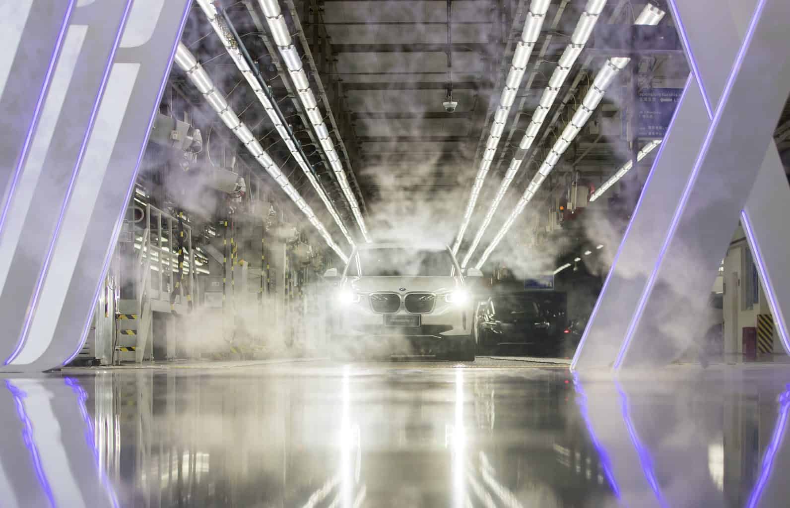 BMW-Elektroauto-iX3