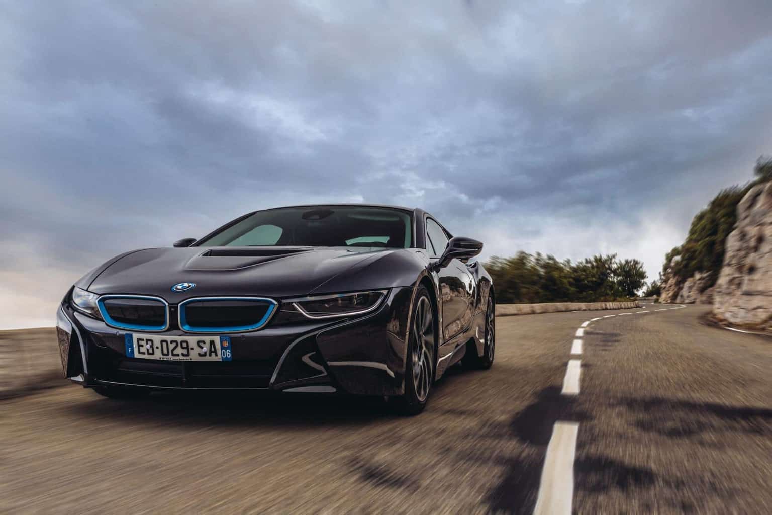 BMW muss 1800 Plug-in-Hybride in Deutschland zurückrufen