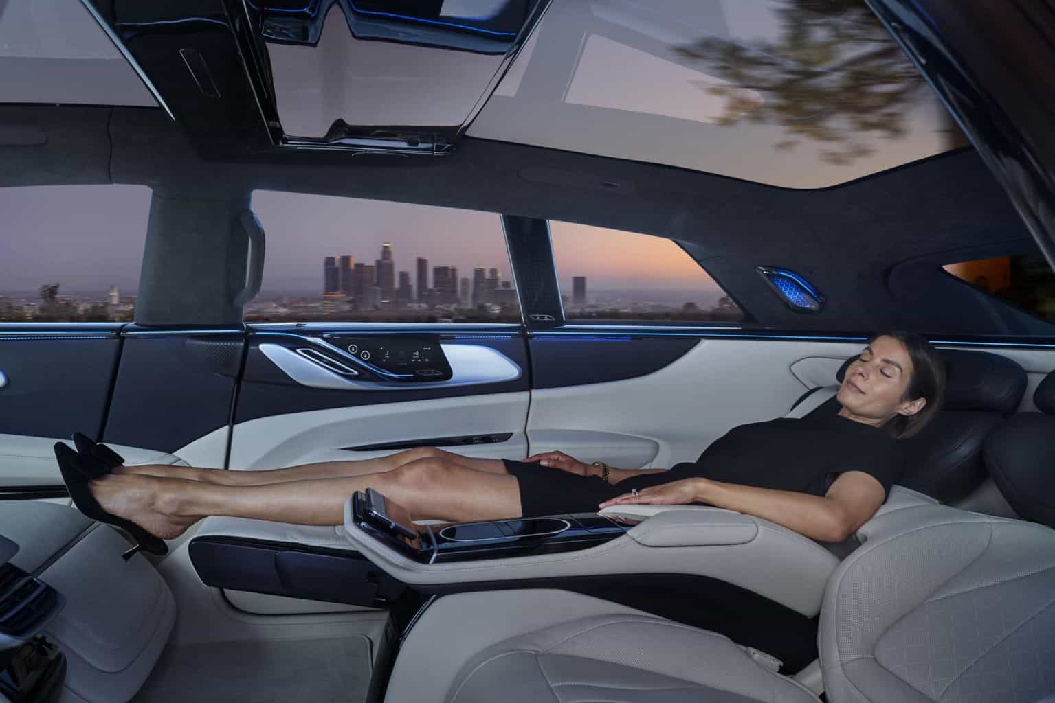 Faraday-Future-Philips-Wellness-Elektroauto-FF91