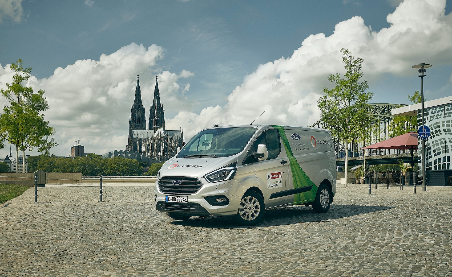 Ford-Plug-in-Hybrid-Nachhaltigkeit-Geofencing-Blockchain