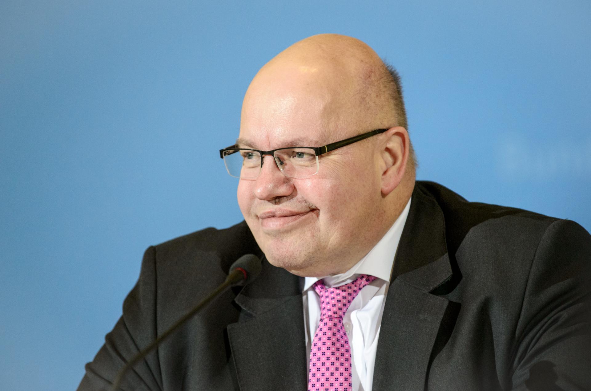 Altmaier kippt Zwangspausen von E-Auto-Ladevorgängen zur Spitzenglättung