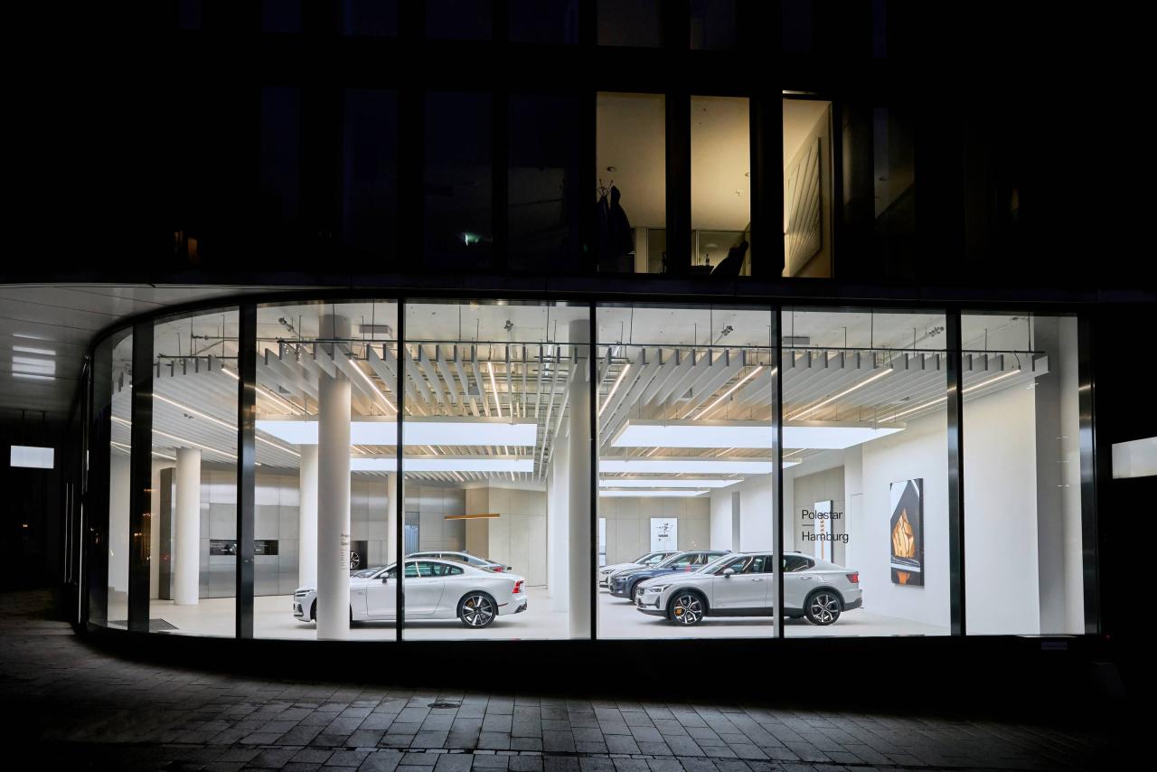 Polestar baut Netz an Spaces aus