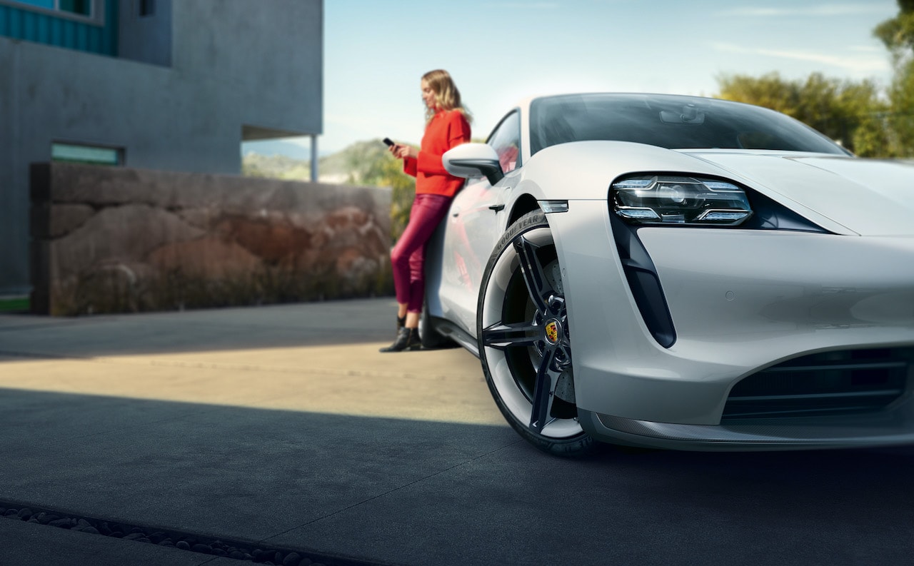 Porsche-Taycan-Update