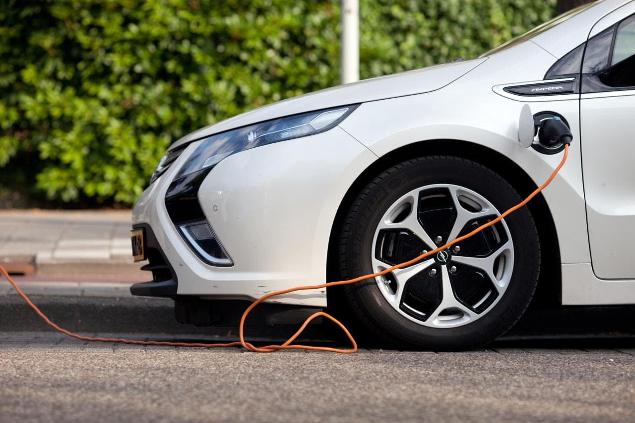 EnBW: "E-Auto auf Jahre die vorherrschende Lösung"