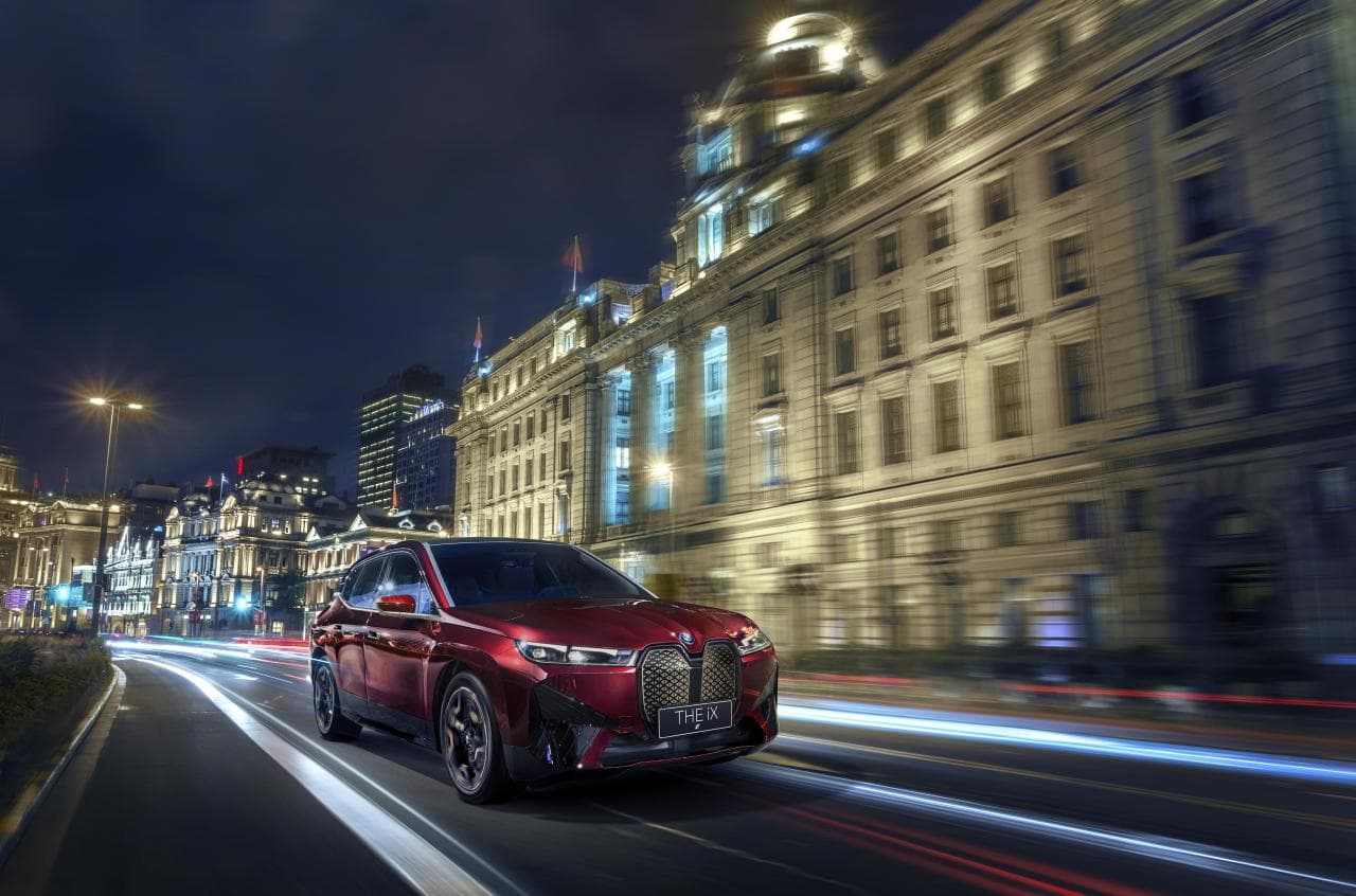 BMW iX xDrive 50