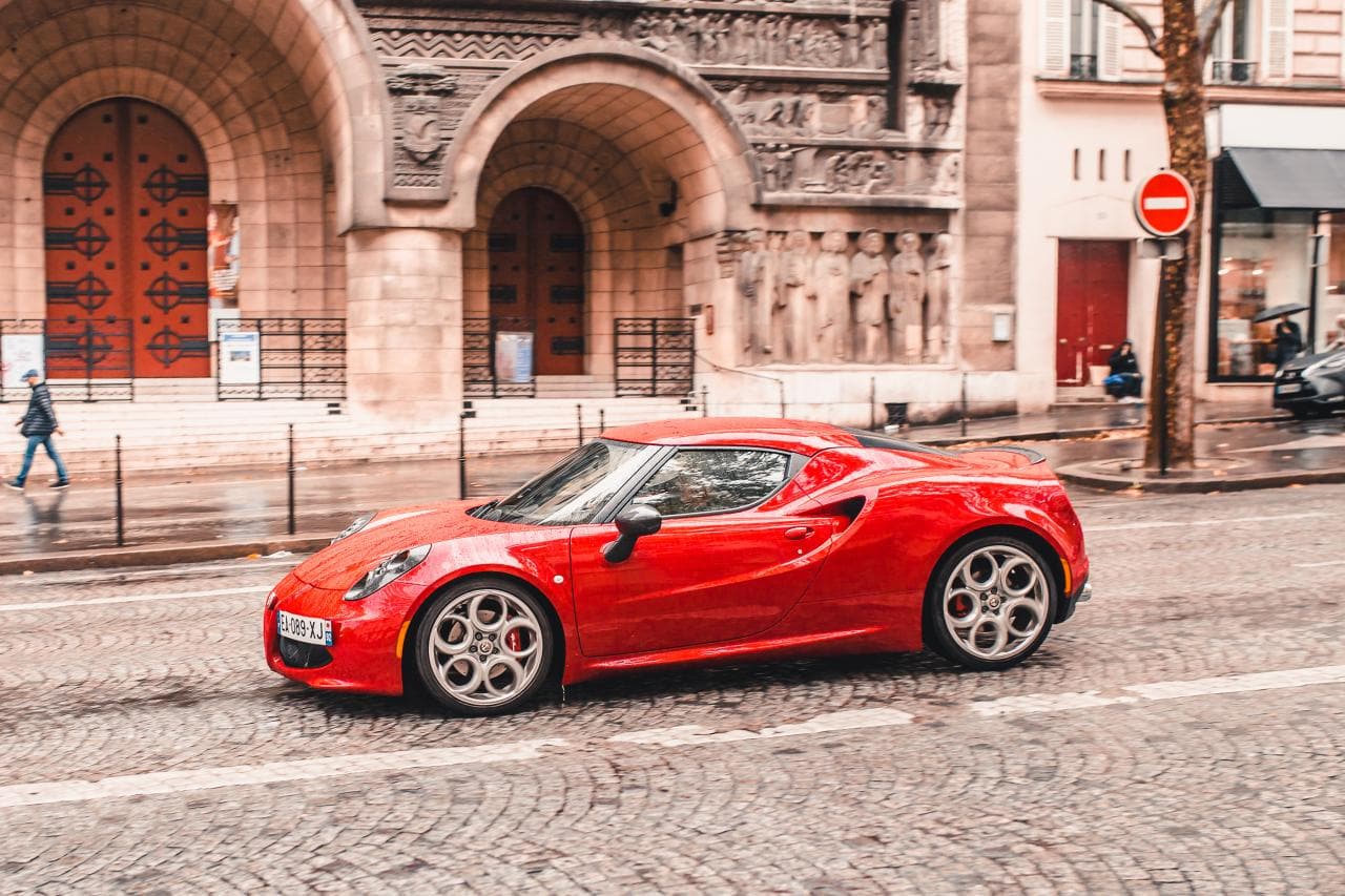 Alfa Romeo-CEO über künftige Modelle: "Entweder elektrifiziert oder sie sind tot"