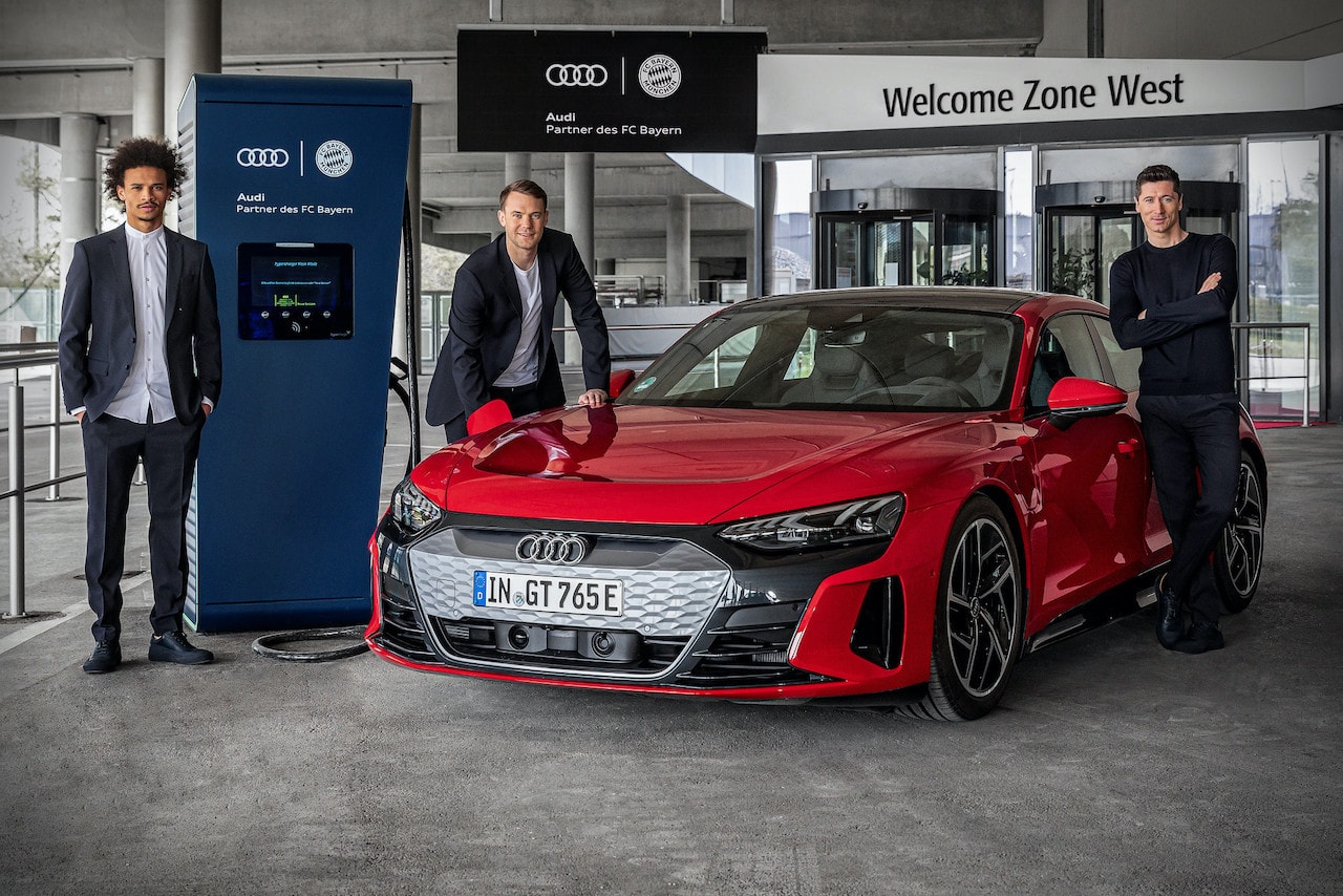 Audi-FC-Bayern-Elektroauto-Allianz-Arena