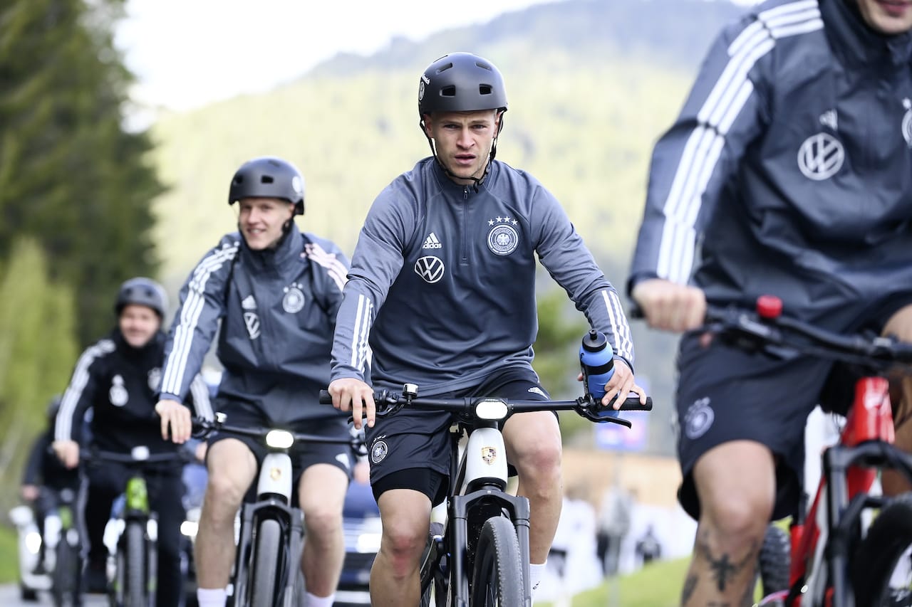 VW-EM-Nationalmannschaft-Elektromobilität-E-Bikes