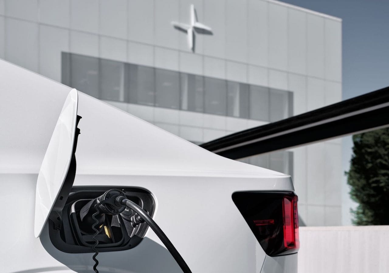 Volvo-Ionity-Polestar-Plugsurfing