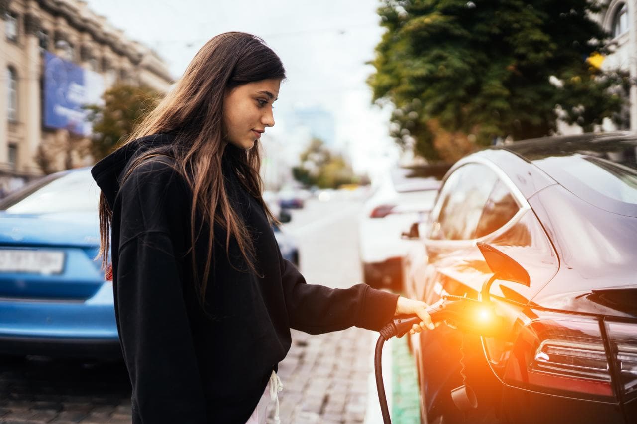 Ausbau europaweiter Ladeinfrastruktur zu langsam für E-Mobilitätsziele